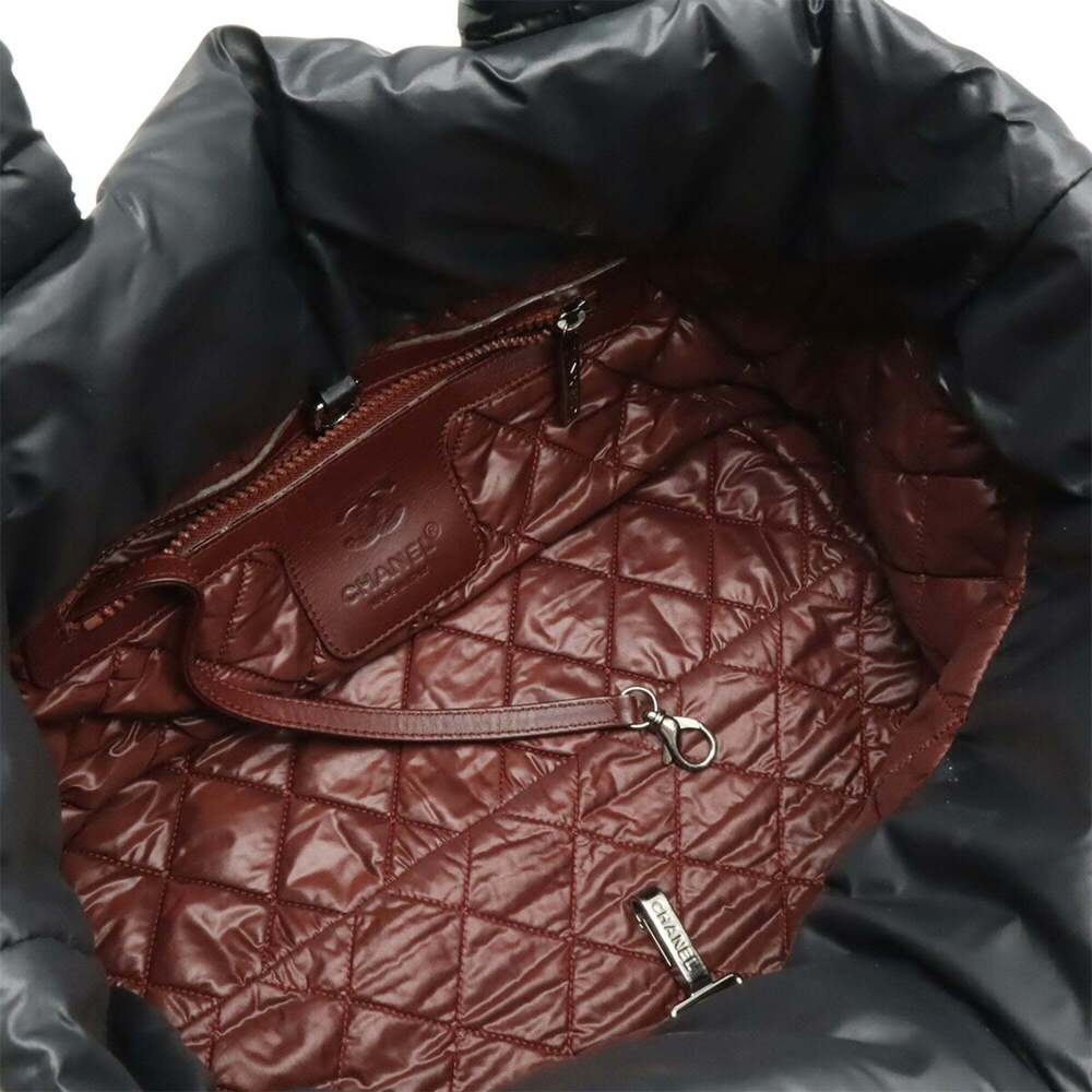 CHANEL Black Leather Tote Bag - Picture 7 of 8